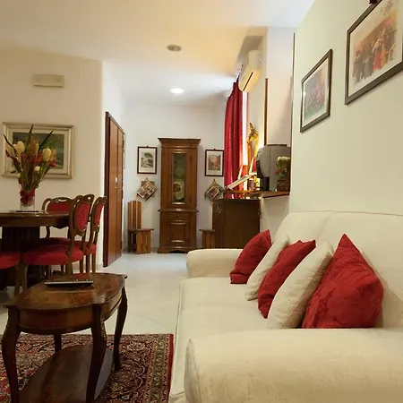 A Casa Di Serena A San Pietro Affittacamere