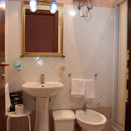 A Casa Di Serena A San Pietro Roma