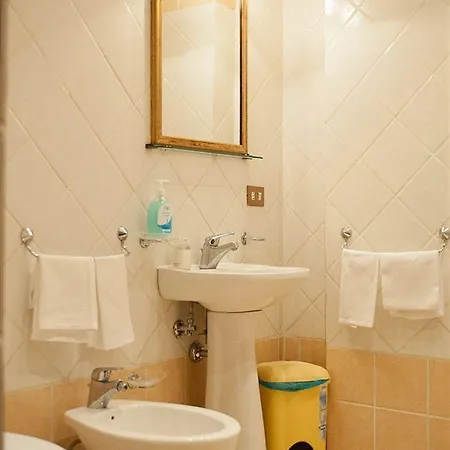 בית הארחה A Casa Di Serena A San Pietro 3*